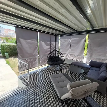 Casa vacanze Olive Garden House - 5 Min Beach, Near Center *